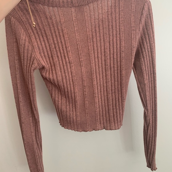 V neck button up long sleeve blouse - Picture 3 of 4